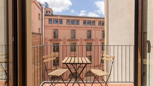 Apartments in Barcelona Ciutat Vella - photo 9