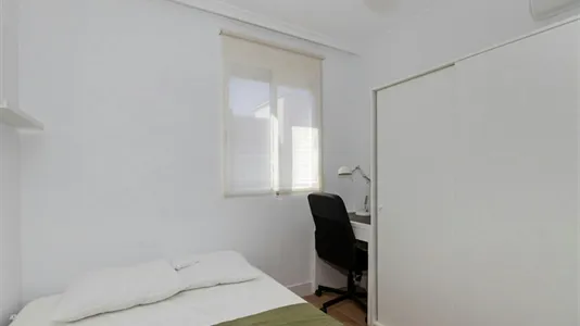 Rooms in Alcalá de Henares - photo 2