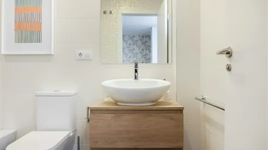 Apartments in Valencia L'Eixample - photo 8