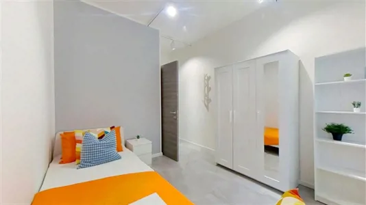 Rooms in Modena - photo 2
