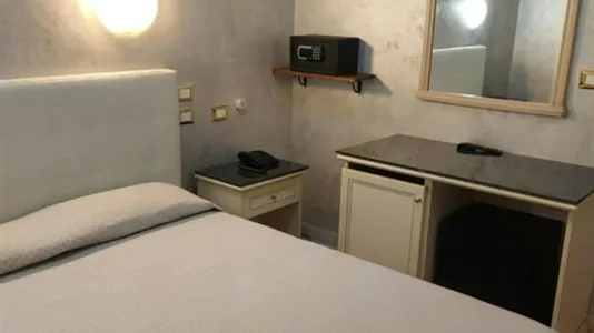 Apartments in Turin - photo 4