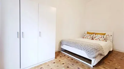 Room for rent in Madrid Chamberí, Madrid