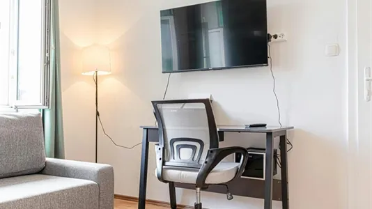 Apartments in Vienna Landstraße - photo 4