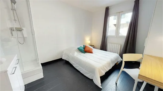 Rooms in Lyon - photo 2