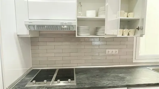 Rooms in Madrid Moncloa-Aravaca - photo 10