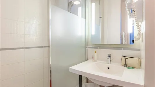 Apartments in Bordeaux - photo 6