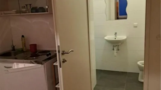 Apartments in Vienna Favoriten - photo 4