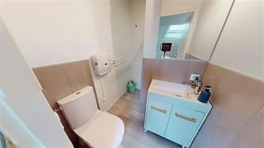 Houses in Bordeaux - photo 2