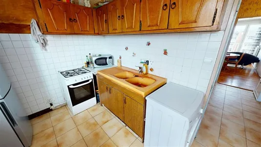 Rooms in Grenoble - photo 4