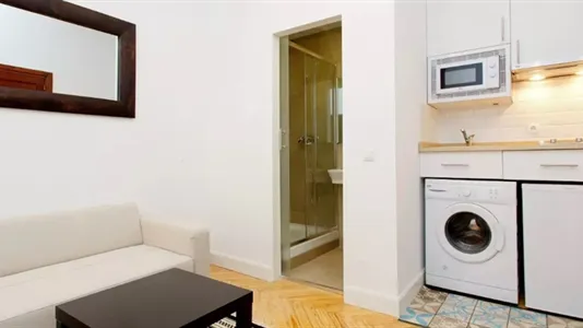 Rooms in Madrid Chamberí - photo 5