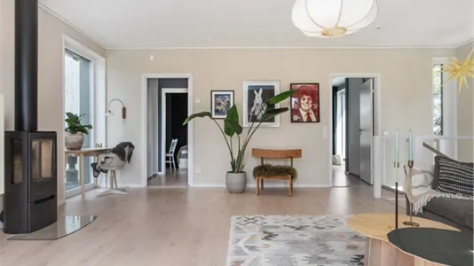 Apartments in Nacka - photo 2