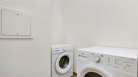 Rooms in Paris 19ème arrondissement - photo 10