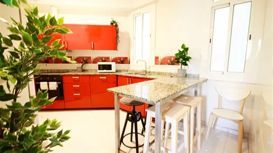 Rooms in Barcelona Eixample - photo 7