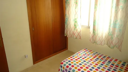 Rooms in Córdoba - photo 4