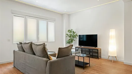 Apartments in Madrid Chamberí - photo 2