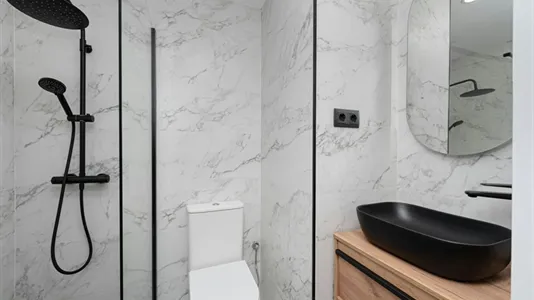 Rooms in Madrid Centro - photo 7