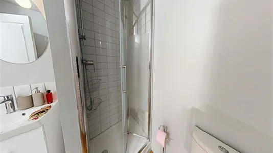 Rooms in Paris 19ème arrondissement - photo 3