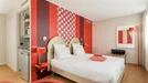 Apartment for rent, Versailles, Île-de-France, &lt;span class=&quot;blurred street&quot; onclick=&quot;ProcessAdRequest(12911230)&quot;&gt;&lt;span class=&quot;hint&quot;&gt;See streetname&lt;/span&gt;[xxxxxxxxxxxxx]&lt;/span&gt;
