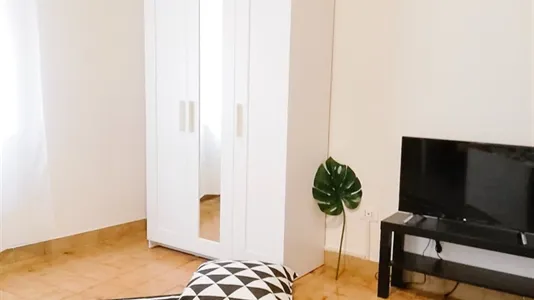 Rooms in Verona - photo 5