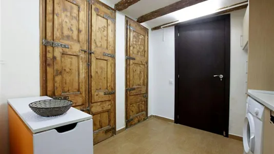 Apartments in Barcelona Ciutat Vella - photo 9