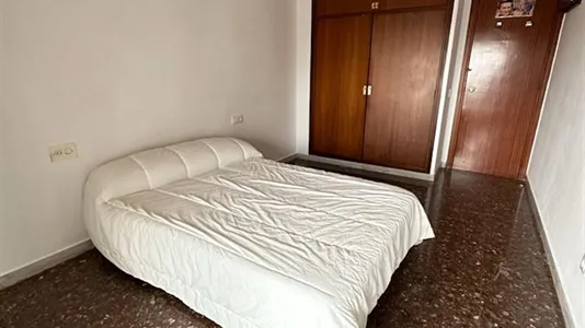 Rooms in Reus - photo 6