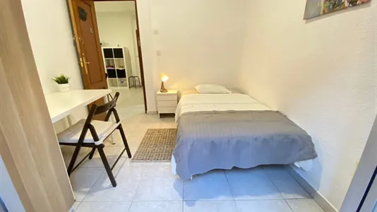 Rooms in Madrid Centro - photo 4
