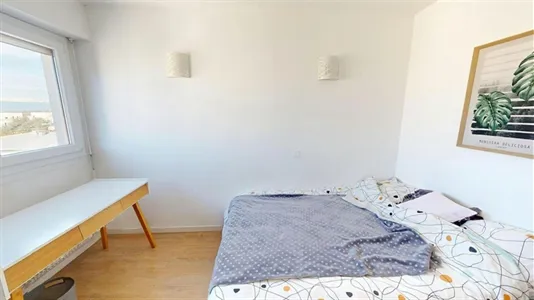 Rooms in Saint-Julien-en-Genevois - photo 4