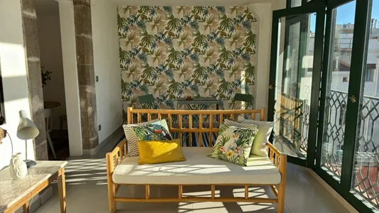 Apartments in Barcelona Ciutat Vella - photo 3