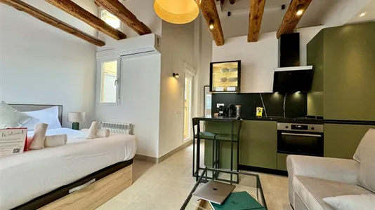 Apartments in Madrid Centro - photo 6