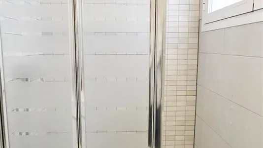 Rooms in Madrid Centro - photo 6