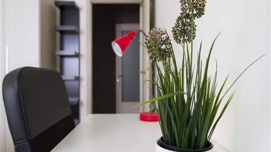 Rooms in Milano Zona 8 - Fiera, Gallaratese, Quarto Oggiaro - photo 8