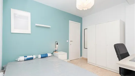 Rooms in Reus - photo 4