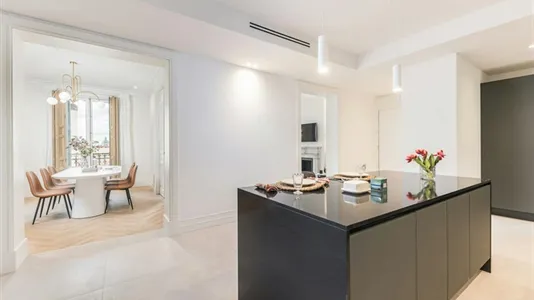 Apartments in Madrid Centro - photo 9