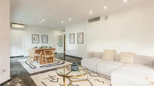 Rooms in Valencia Extramurs - photo 8