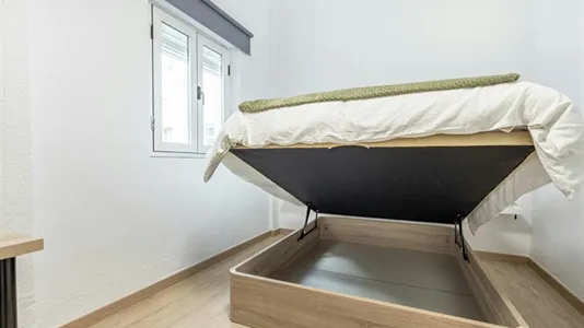 Rooms in Granada - photo 7