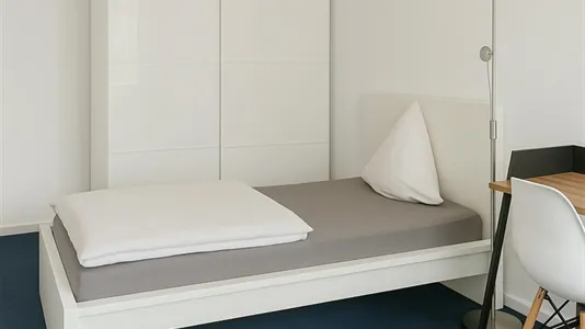 Rooms in Location is not specified - photo 1