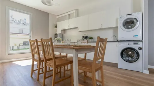 Rooms in Madrid Centro - photo 5