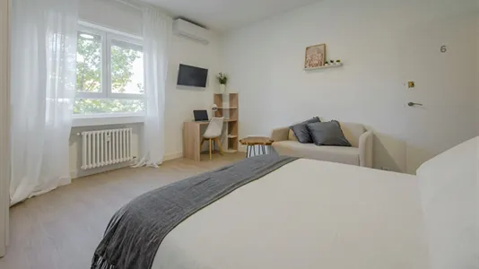 Rooms in Madrid Chamartín - photo 5