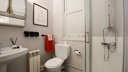 Rooms in Bilbao - photo 10