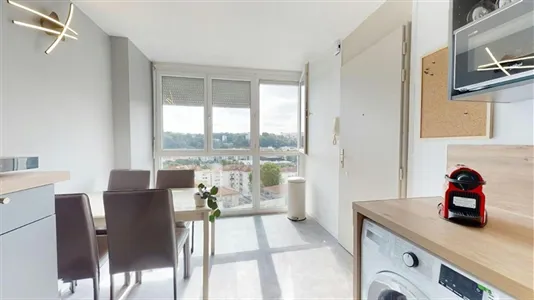 Rooms in Lyon - photo 10