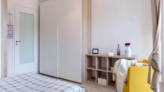 Rooms in Buccinasco - photo 1