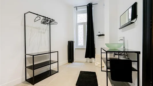 Rooms in Charleroi - photo 8