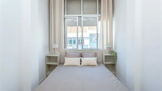 Rooms in Sintra - photo 8