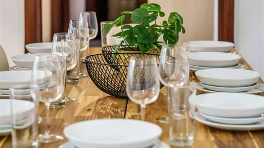 Rooms in Málaga - photo 10