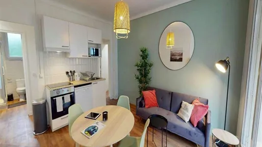 Rooms in Paris 17ème arrondissement - photo 8