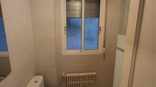 Rooms in Zaragoza - photo 4