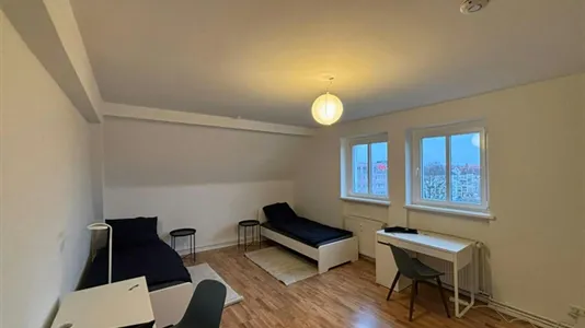 Rooms in Location is not specified - photo 1