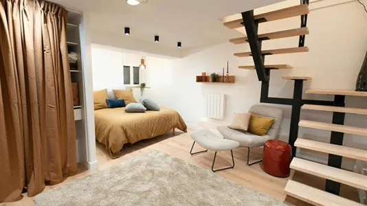 Apartments in Lyon - photo 10