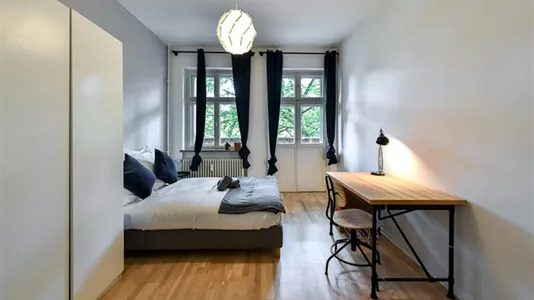 Rooms in Berlin Friedrichshain-Kreuzberg - photo 6
