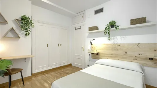 Rooms in Madrid Tetuán - photo 2
